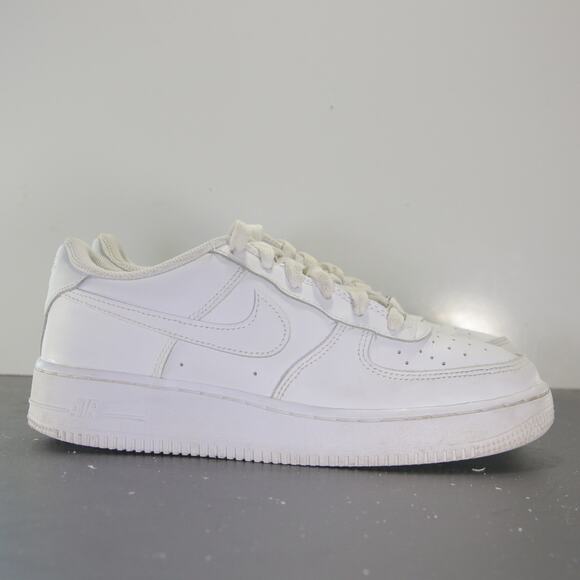 Nike Shoes - Nike Af1 Air Force 1 Low White Women's Sneakers 004639 Size 7youth/8.5womens